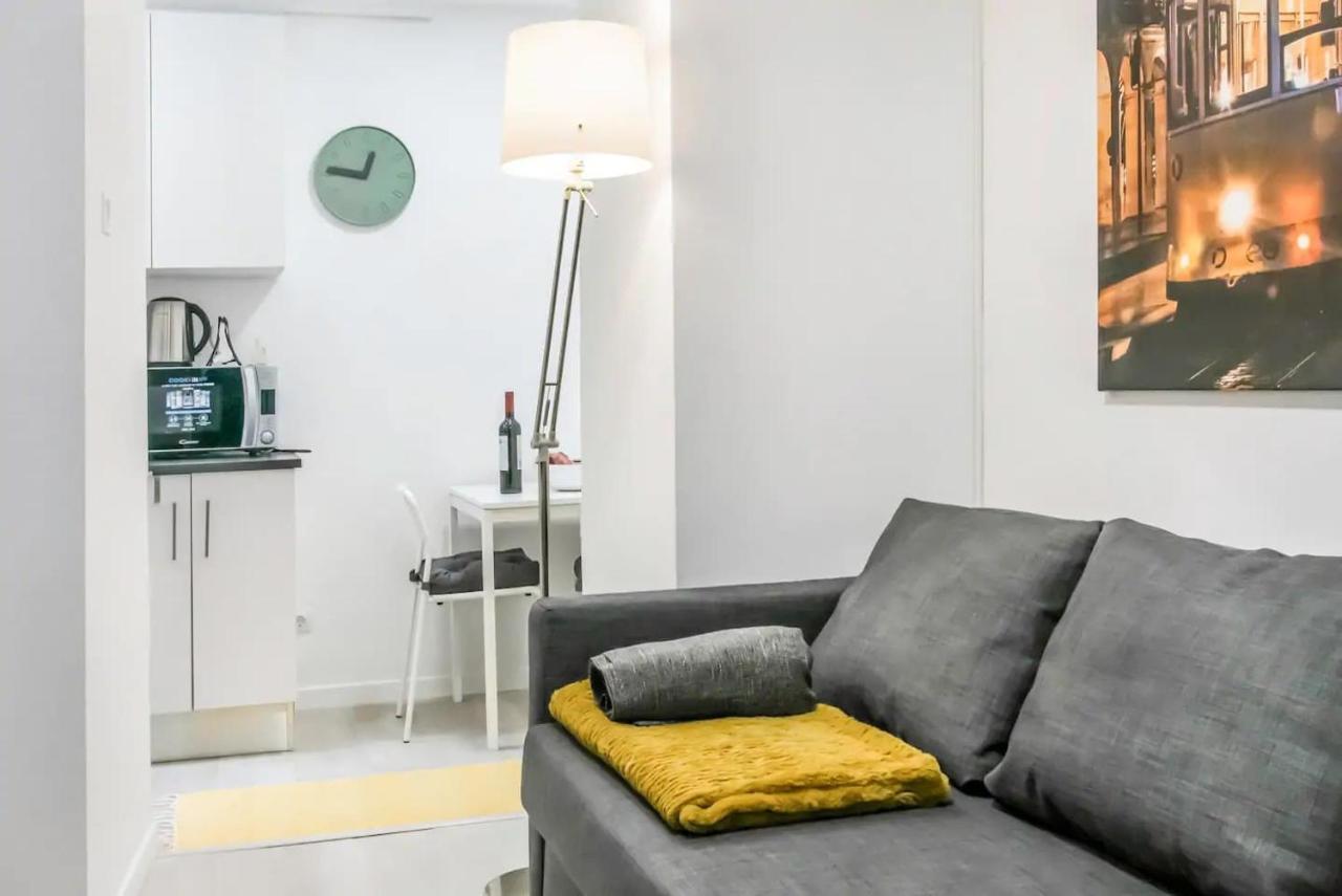Home4U - Secret Studio In City Center Лісабон Екстер'єр фото